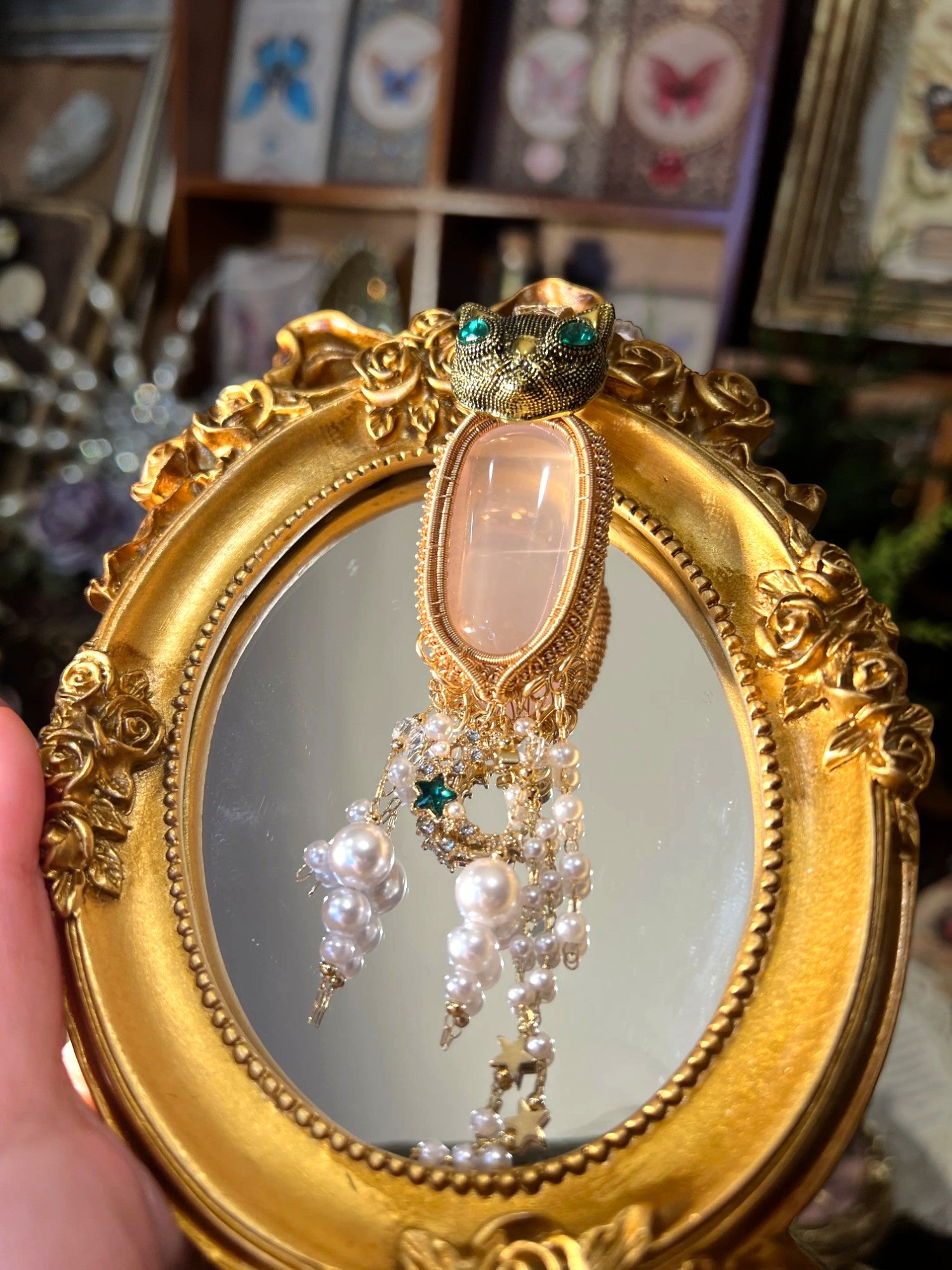 Vigilant Eye Pendant - AetherGem